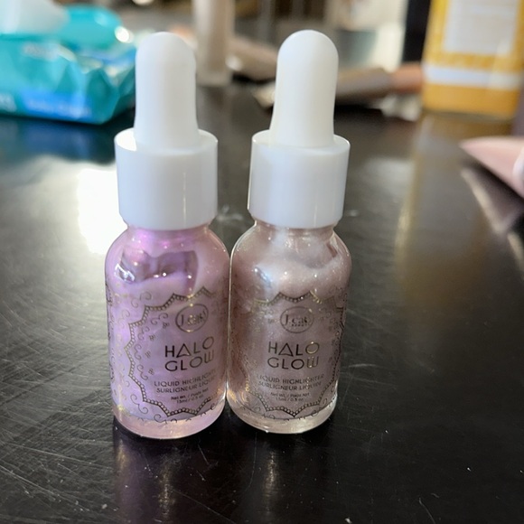 J. Cat beauty halo glow in Bella rose and crystal sand - Picture 3 of 3